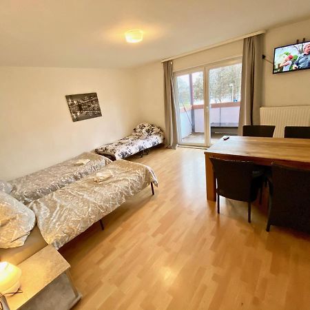 Gemuetliches Wg-Zimmer 4, Zentral In Ravensburg Apartment Bagian luar foto