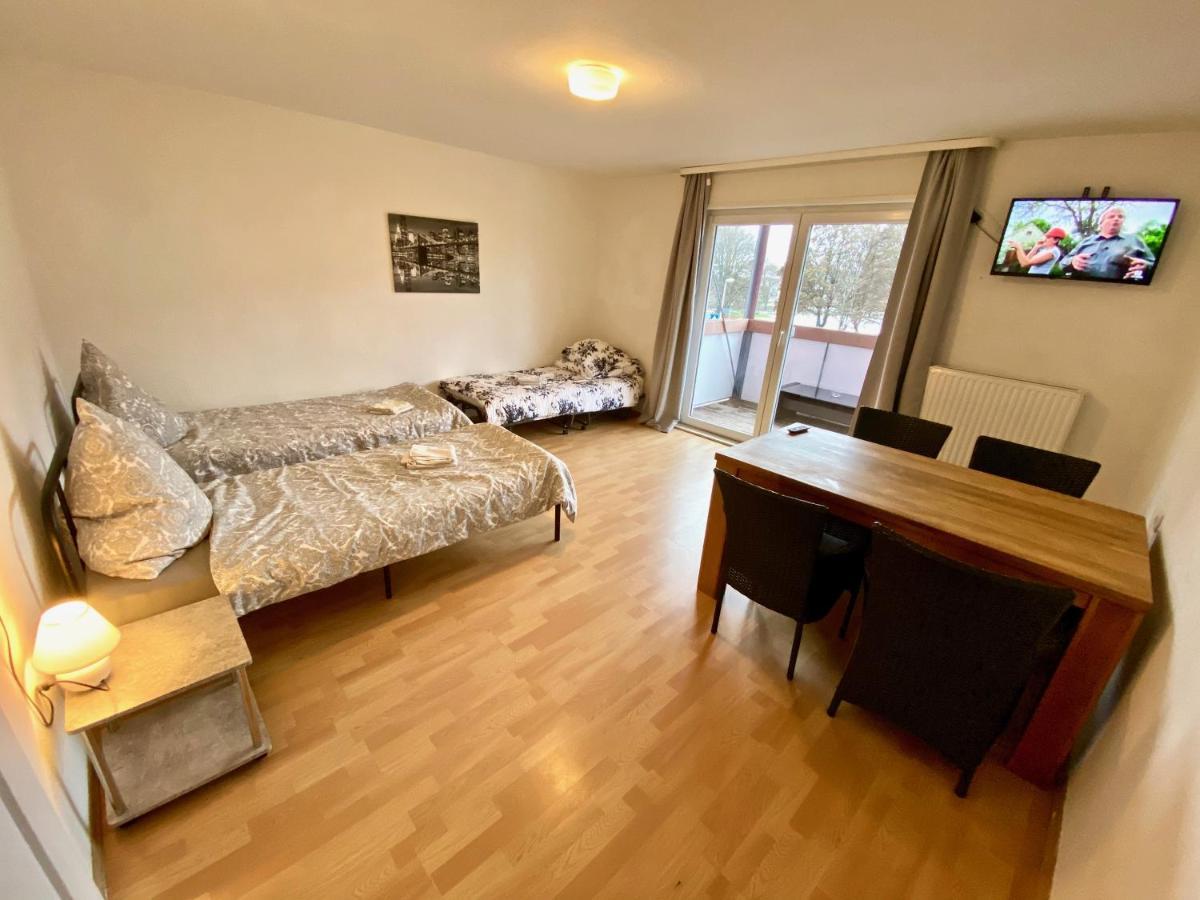 Gemuetliches Wg-Zimmer 4, Zentral In Ravensburg Apartment Bagian luar foto